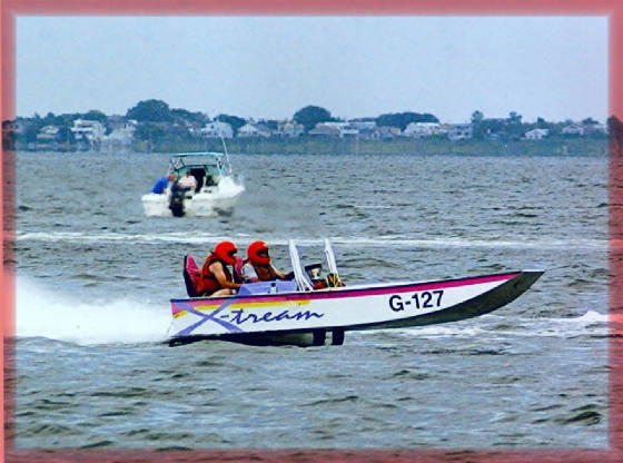 raceboatg127.jpg